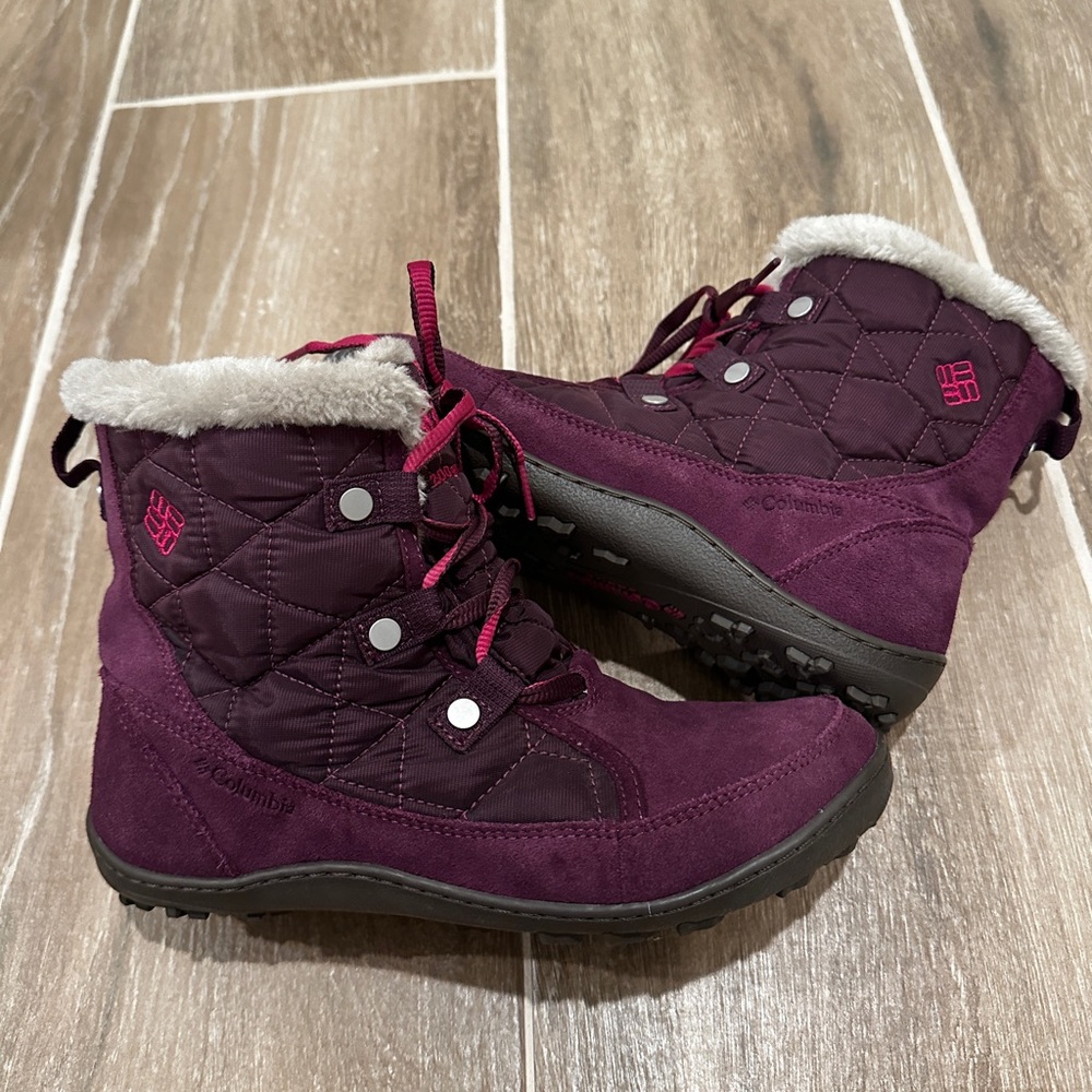 Columbia Powder Summit Shorty Waterproof Boots